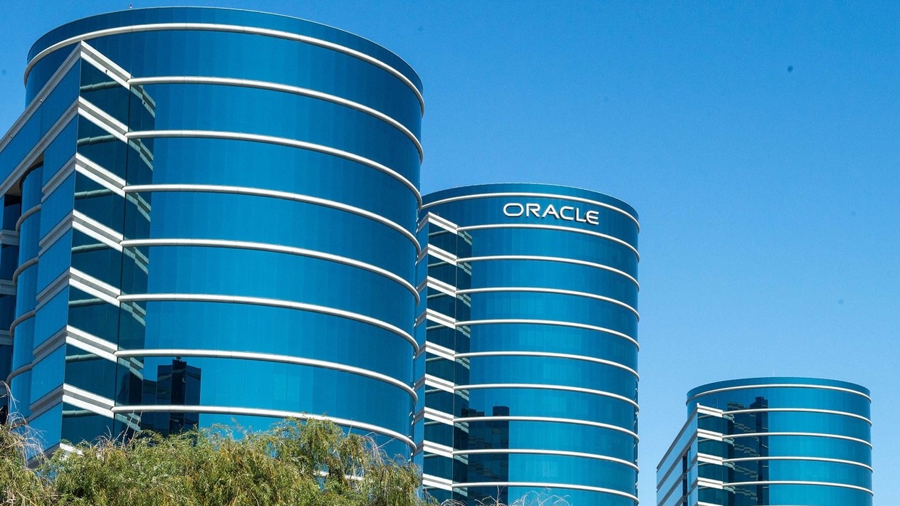 Yapay zeka harcamalarını artıracak: Oracle binlerce çalışanını işten çıkardı