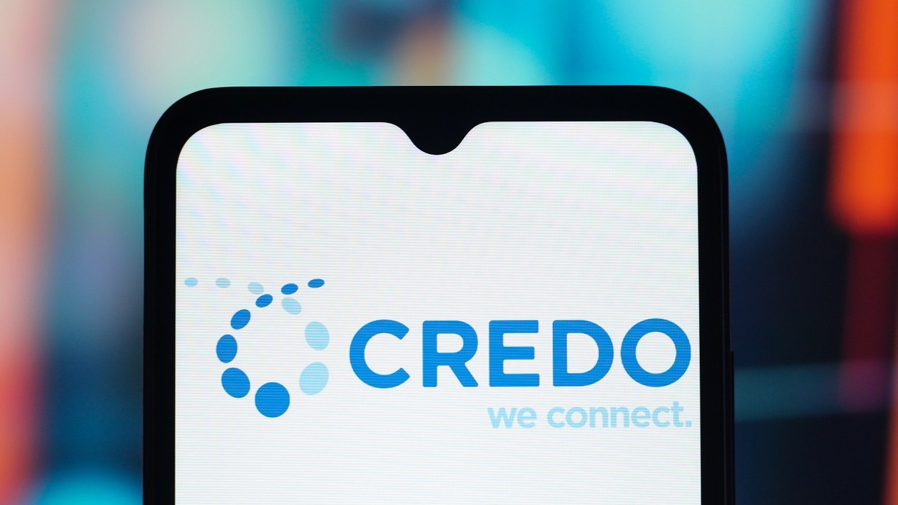 Yapay zeka veri merkezlerine kablo tedarik eden şirket, iki yeni milyarder yarattı