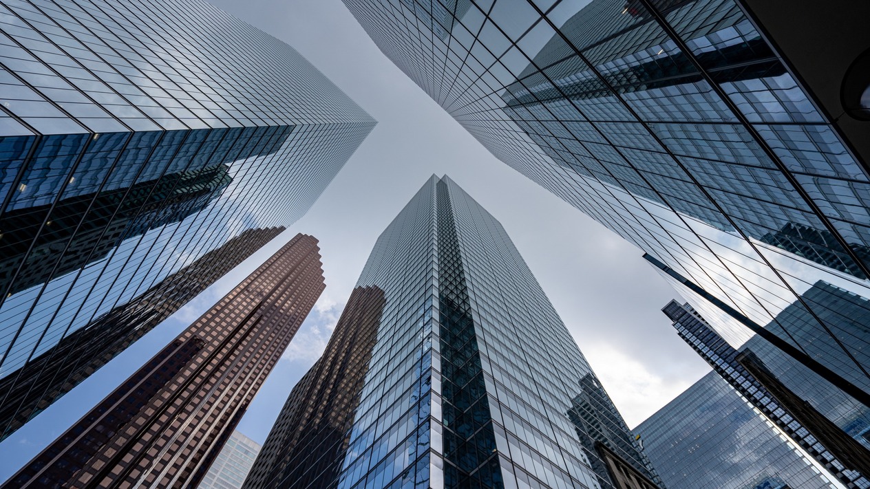 Yatırım bankaları ücret baskısı altında