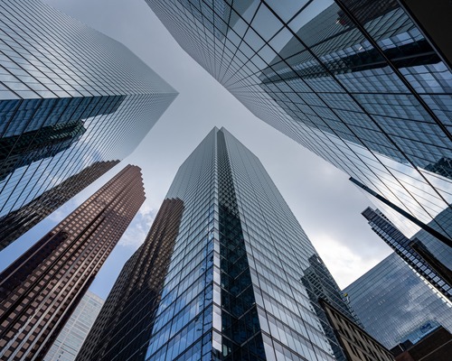 Yatırım bankaları ücret baskısı altında