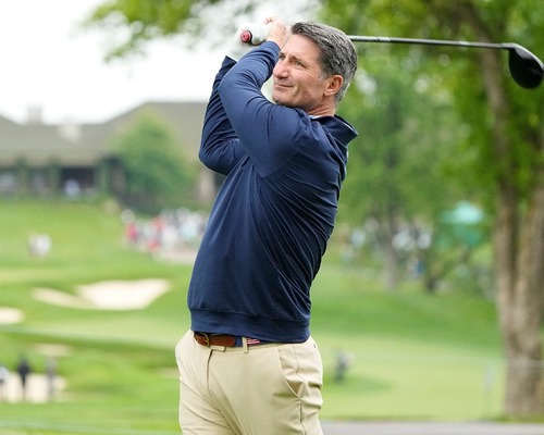 Yatırımcılar endişeli, sendika tepkili: Starbucks CEO’sunun zorlu dönüşüm sınavı