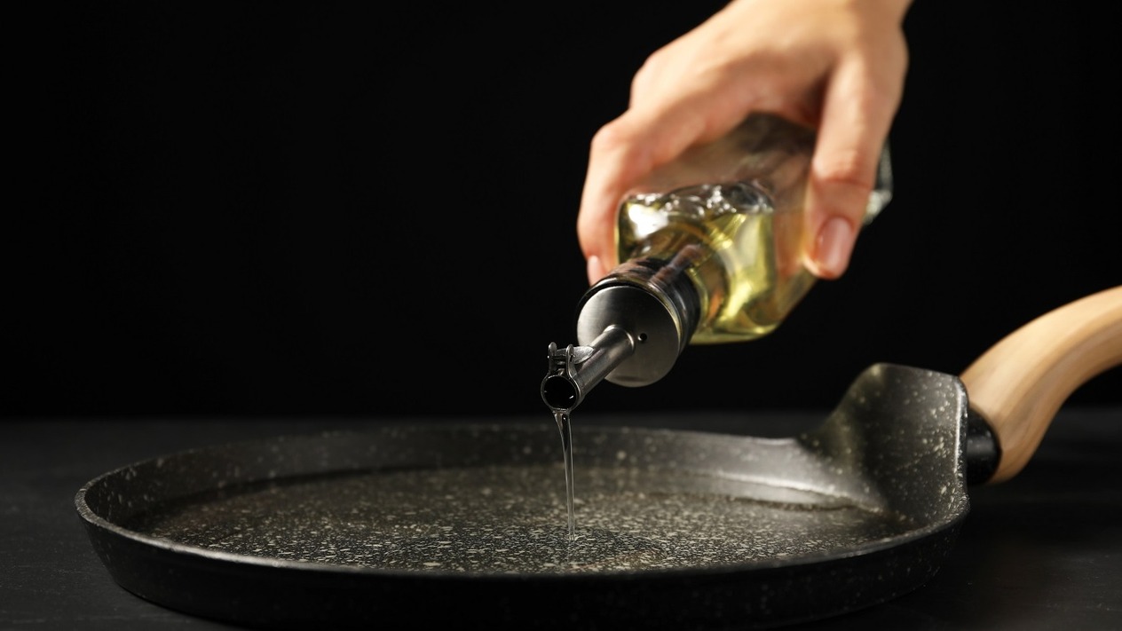 Yemek yaparken hangi yağı kullanmak daha sağlıklı?