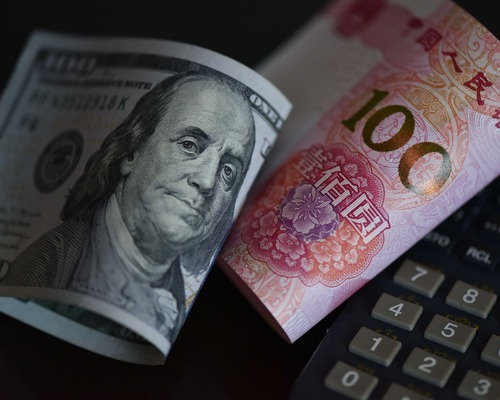 Yuan, dolar karşısında son 10 ayın zirvesinde