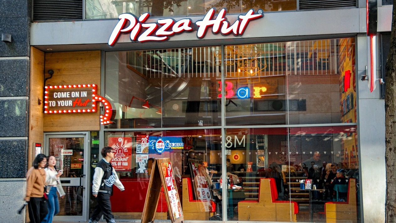 Yum Brands Pizzat Hut zincirini 2,7 milyar dolara satıyor