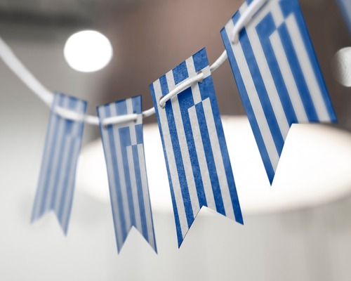 Yunanistan yurtdışına göç eden yetenekli iş gücünü geri çağırıyor