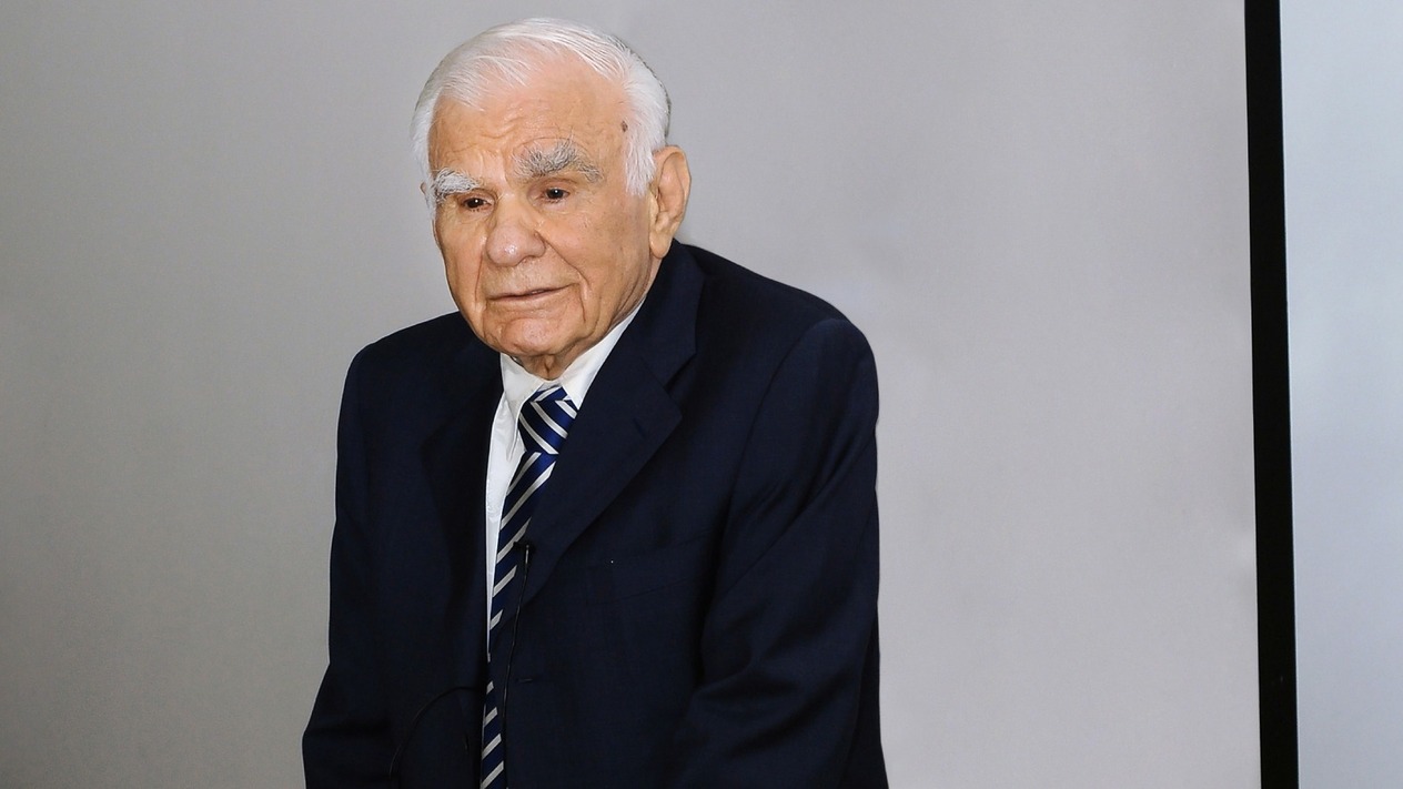 Yüzyılın cerrahı Gazi Yaşargil hayatını kaybetti