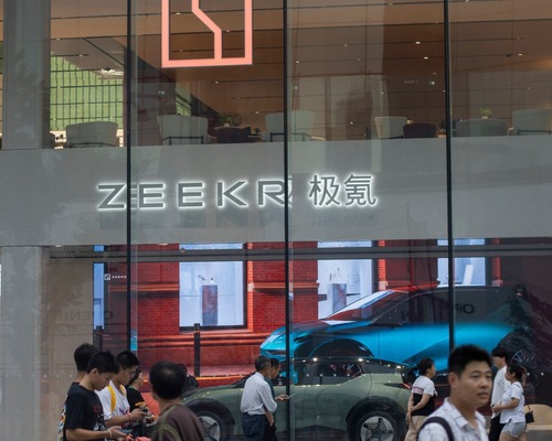 Zeekr Çin'de Mercedes, BMW ve Audi'yi tahtından edecek