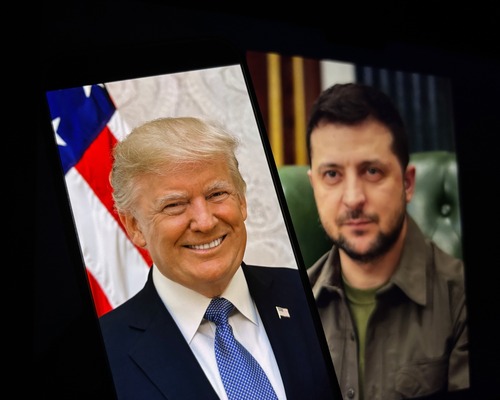 Zelenskiy'nin en zorlu sınavı: Ukrayna savaşı çıkmaza girerken Trump ile gerilim tırmanıyor