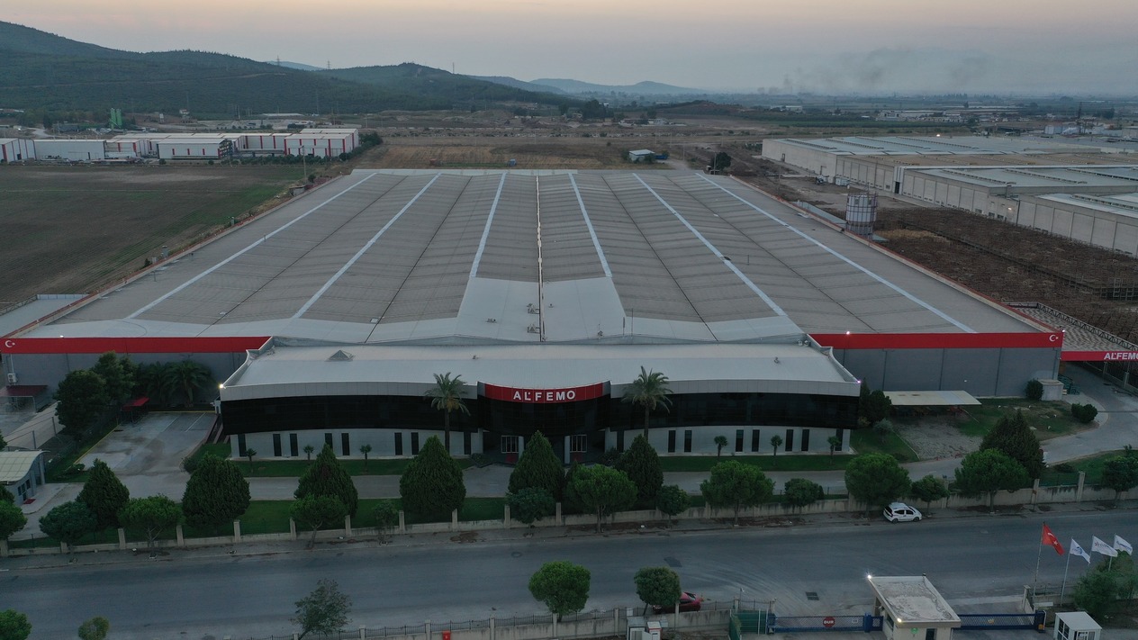 Zeren Group Holding, Alfemo’yu satın alarak mobilya sektörüne girdi