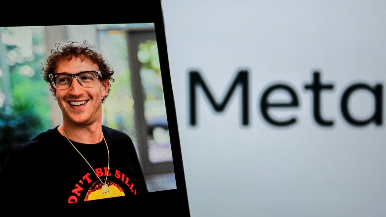 Zuckerberg 8 milyar dolarlık dava ile karşı karşıya