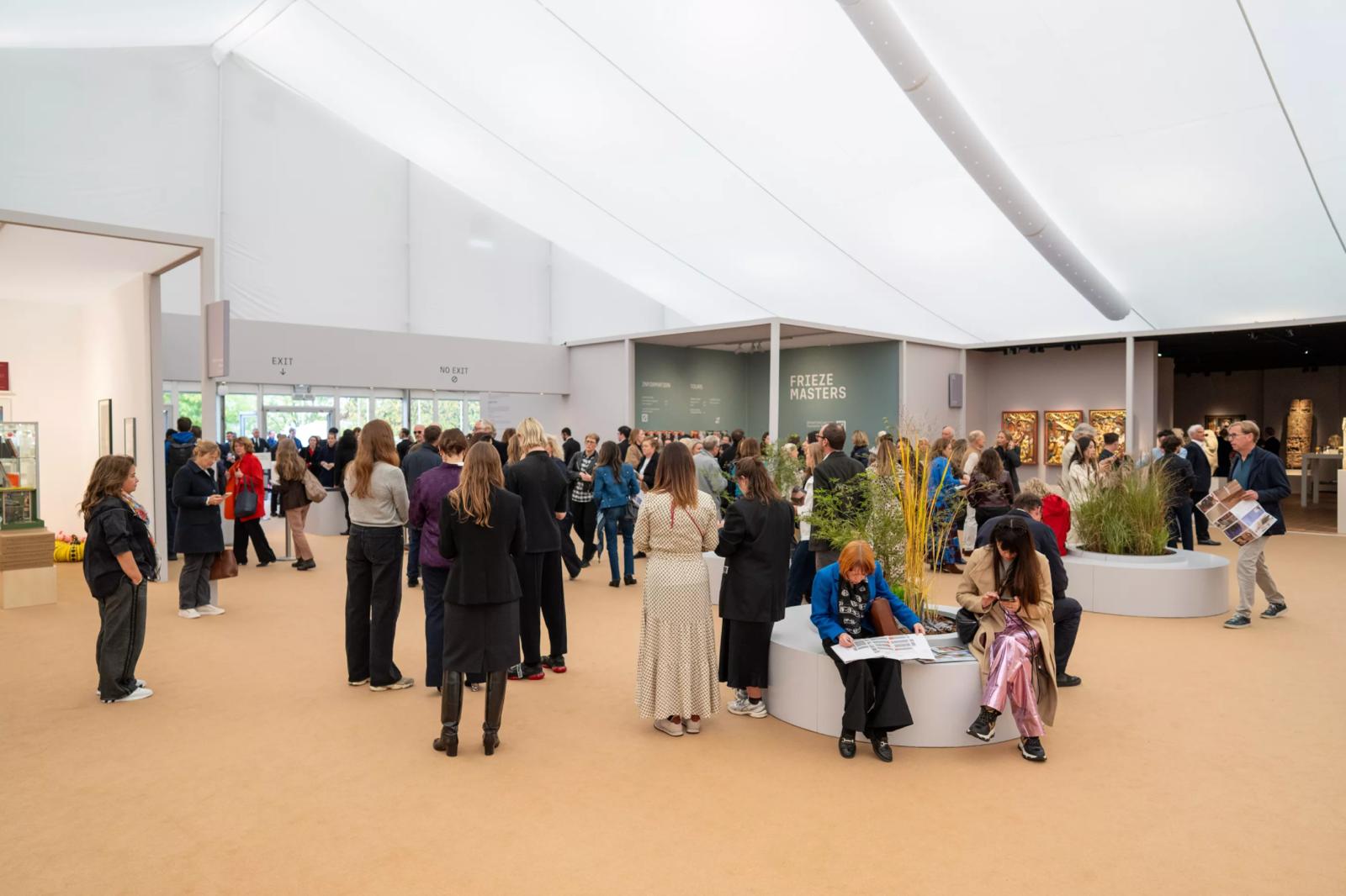 Frieze Masters çadırı